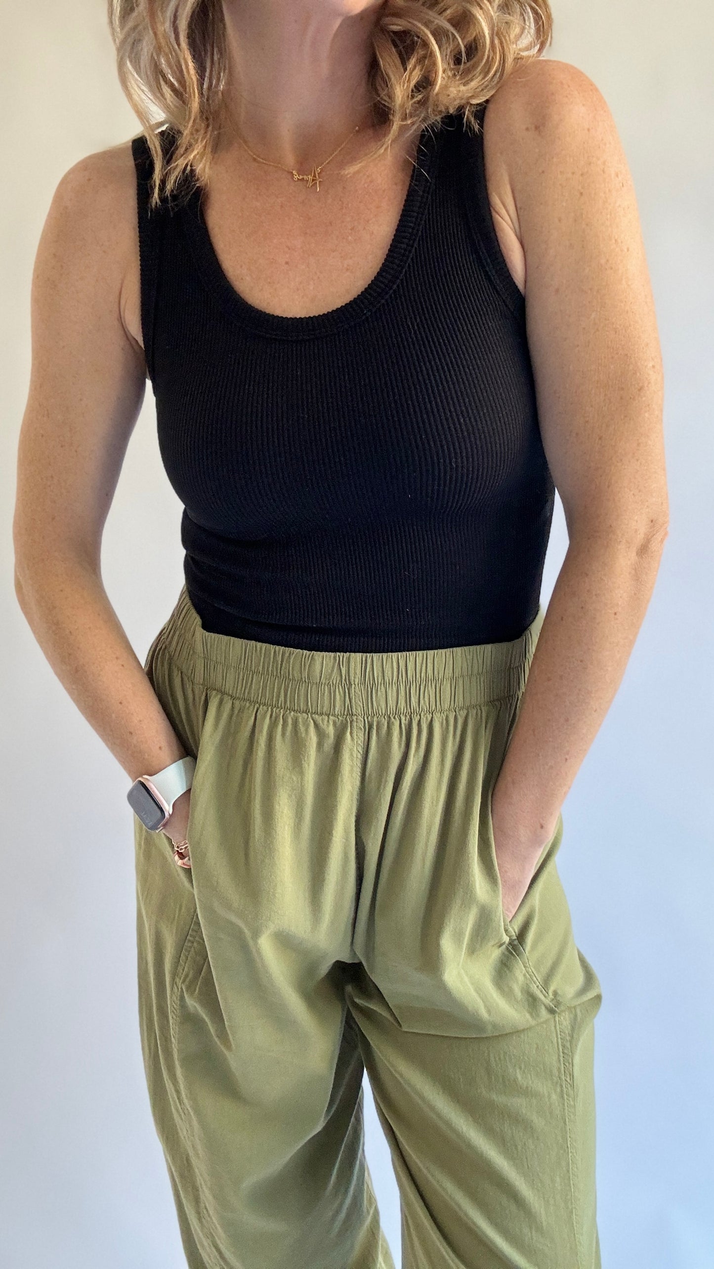 Women's olive ultra light weight travel perfect pull on elastic waist straight leg high waist pant