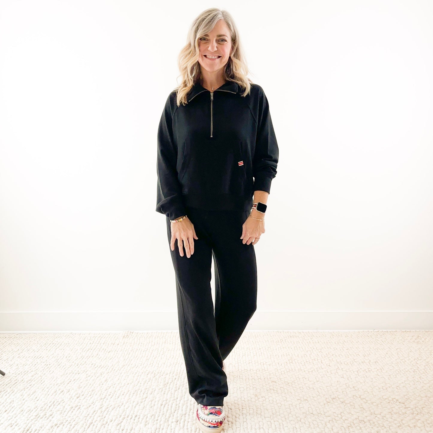 Lightweight Ultra Soft Scuba Fabric Quarter Zip Pull Over