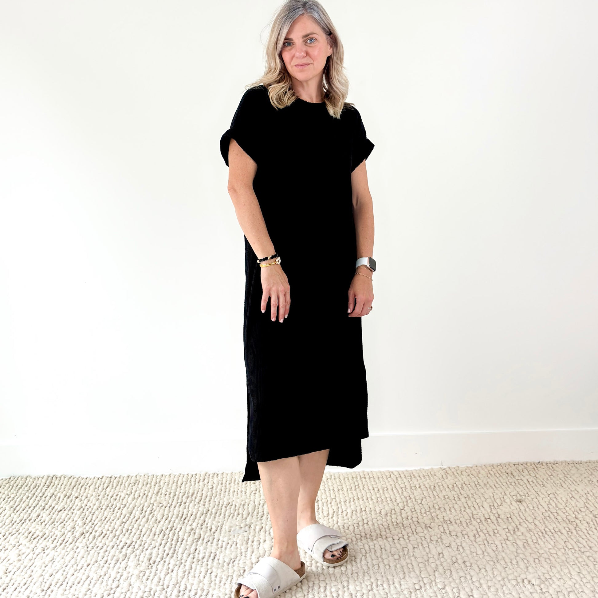 Women's Black Textured Rib Short Sleeve High Low Midi Dress