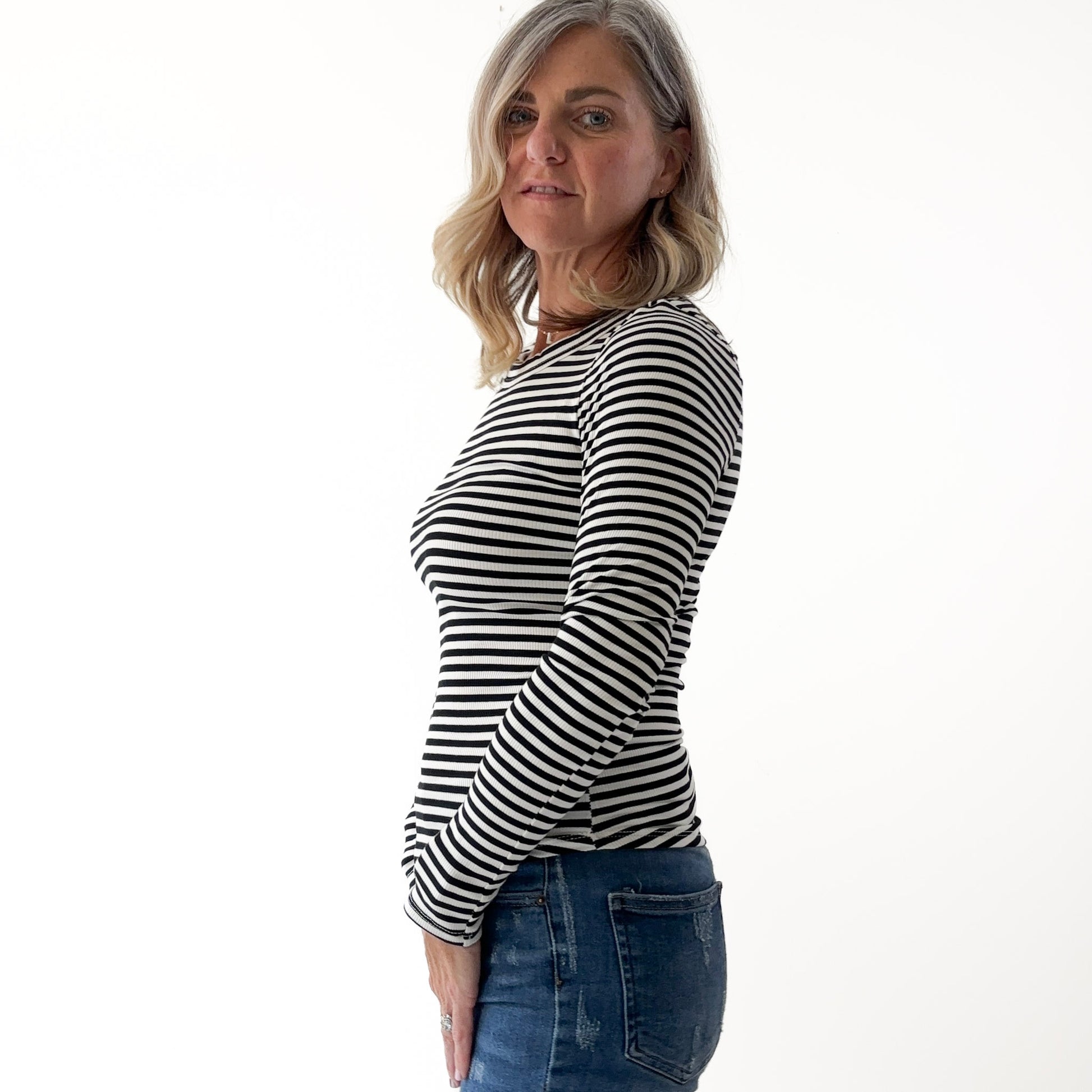 Women's long sleeve fitted black and white stripe crew neck top