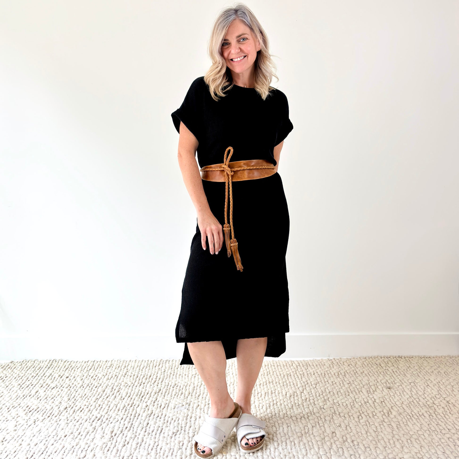 Women's Black Textured Rib Short Sleeve High Low Midi Dress