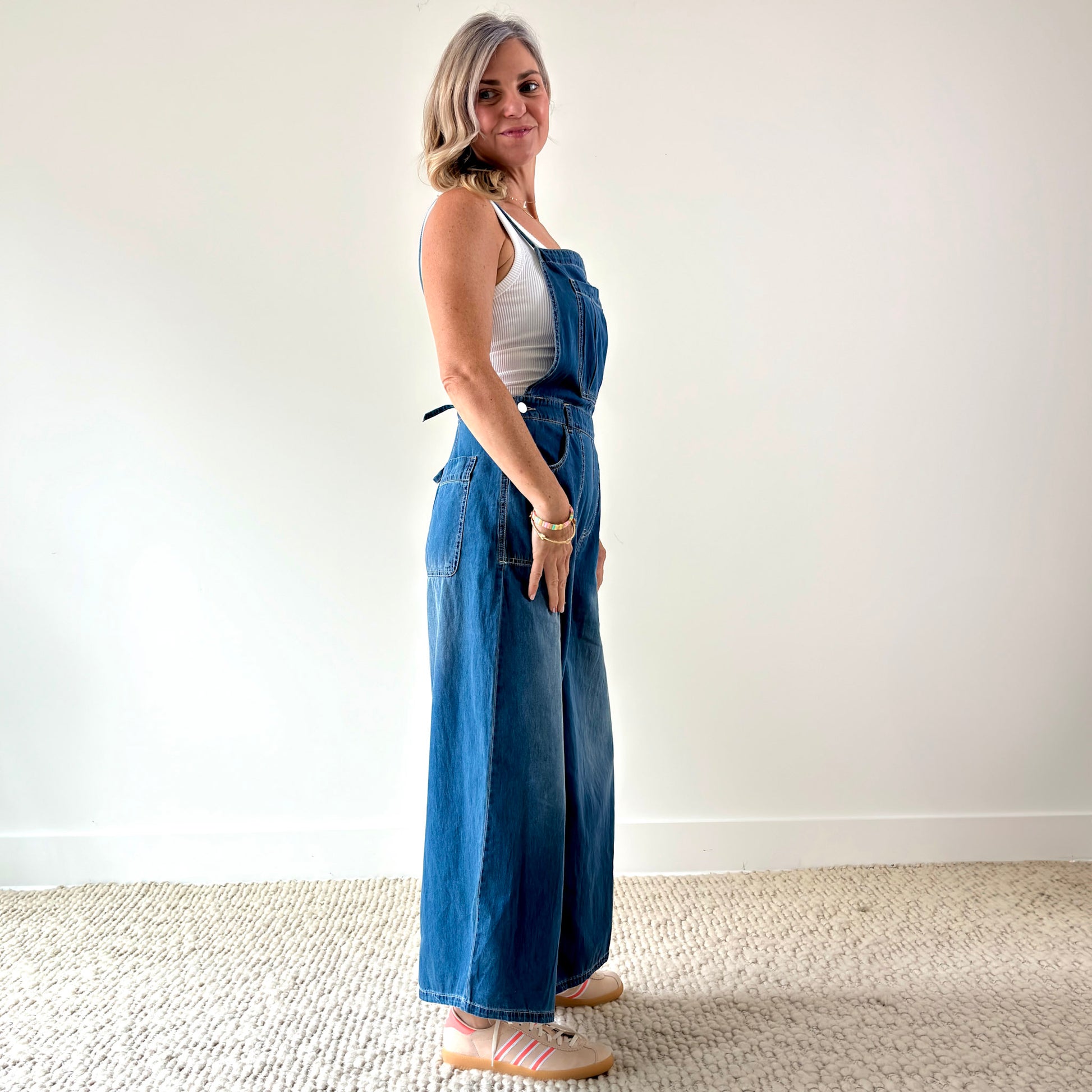 Women's Light Weight Wide Leg Medium Wash Cropped Denim Overall